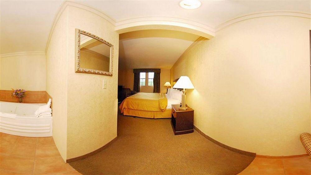 Quality Inn Harpers Ferry Exterior photo