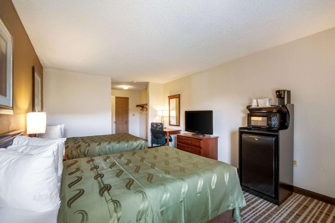Quality Inn Harpers Ferry Exterior photo