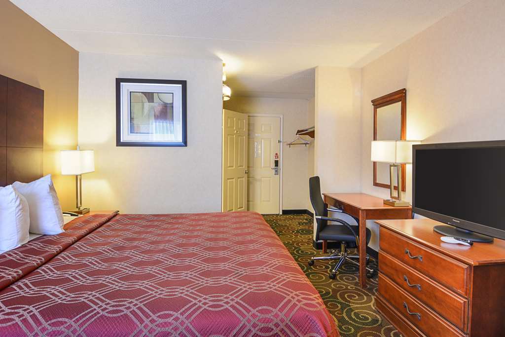 Quality Inn Harpers Ferry Room photo